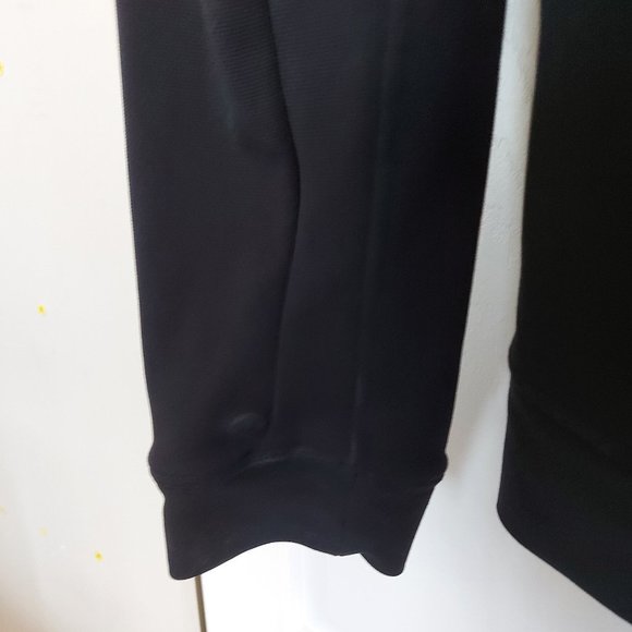 💥Host Pick💥 Lululemon Sojourn Jacket - Picture 10 of 12